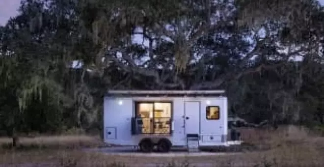 Cuesta 300.000 dólares y es 100% eléctrica: esta caravana solar es puro lujo