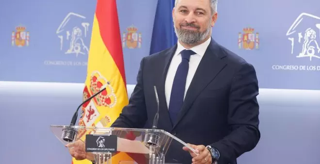 Abascal cobra 37.000 euros de sobresueldo como presidente de Vox