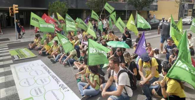 Per què el curs escolar 2023/2024 ha començat amb una vaga de docents?