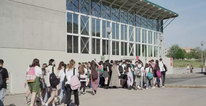 Estudiantes de Magisterio en La Rioja lanzan mensajes machistas hacia sus compañeras: "Hay que partirles las bragas"