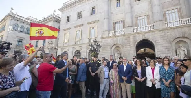 Manifestantes contra la amnistía interrumpen en Barcelona el minuto de silencio por las víctimas de Marruecos