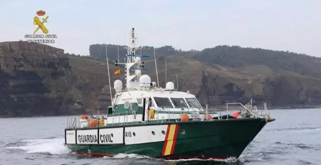 Rescatados cuatro bañistas vizcaínos en Santoña agotados y con hipotermia