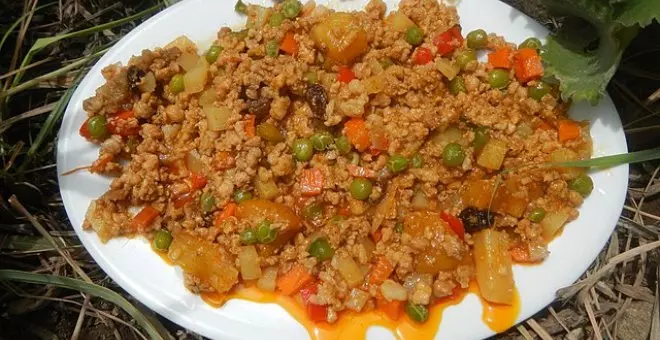 Pato confinado - Receta de picadillo filipino: un guiso de carne picada con influencia española