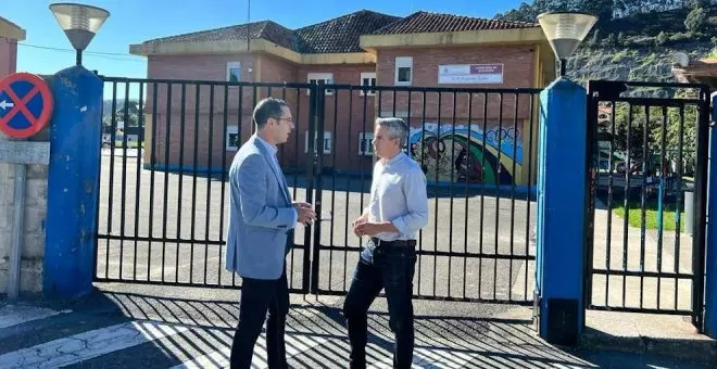 El PSOE insta al Gobierno a abrir el aula de 1 año de Pesués