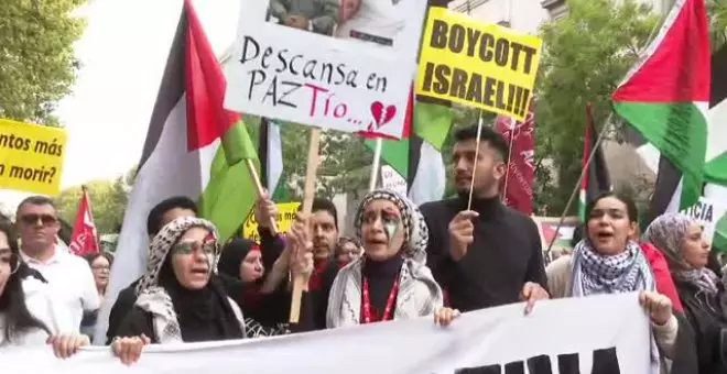 Miles de personas muestran su apoyo al pueblo palestino en Madrid