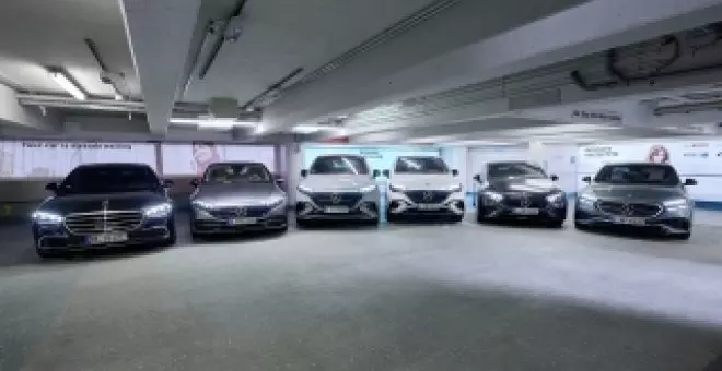 Mercedes incorpora la conducción completamente autónoma en más modelos, aunque sólo podrás usarla en un parking