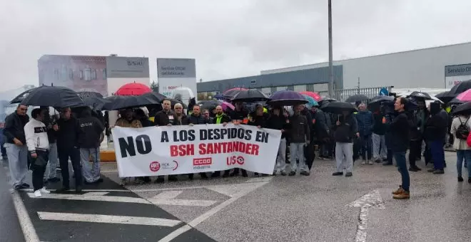 La plantilla de BSH se concentra y lanza "un mensaje claro": "Rechazan un número de despidos inaceptable"