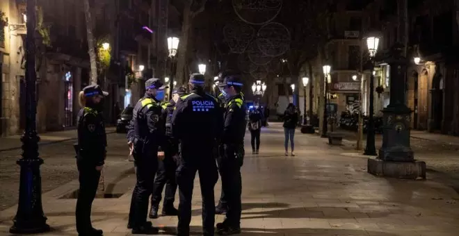 Los policías de 'la patada en la puerta' grabaron con cámaras no autorizadas