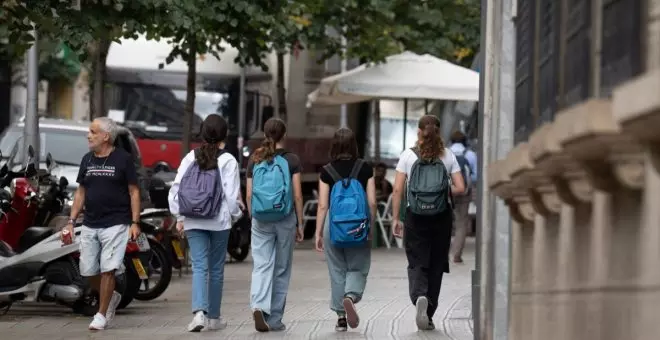 Pas endavant de la ILP que reclama invertir com a mínim el 6% del PIB en educació