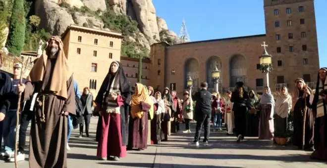 Montserrat acull un pessebre vivent gegant amb més de 900 figurants