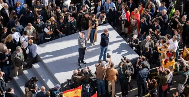 Vox marca el paso al PP y la derecha se reunifica frente a la amnistía