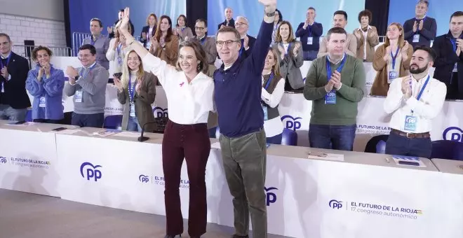 Feijóo deja a Cuca Gamarra sin la portavocía del PP en el Congreso, pero sigue como secretaria general