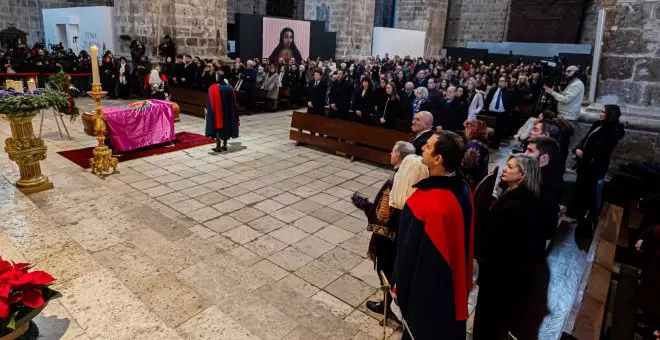 Miles de personas despiden a Concha Velasco en Valladolid