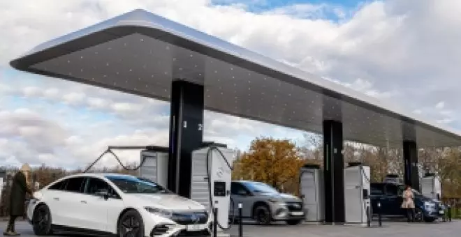 Lo nunca visto: Mercedes-Benz y BMW unen sus fuerzas para formar una empresa conjunta