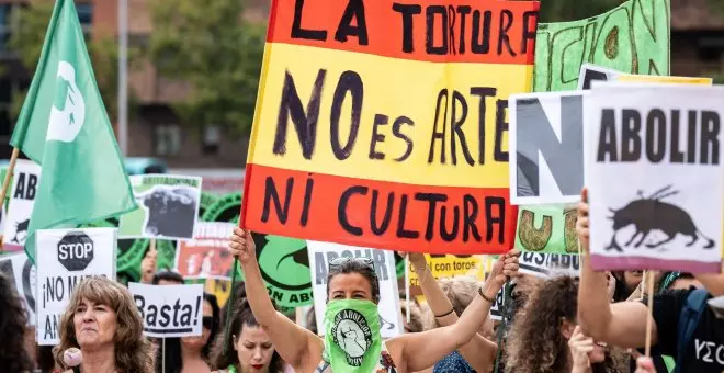 El movimiento animalista busca aprobar una ley contra la tauromaquia