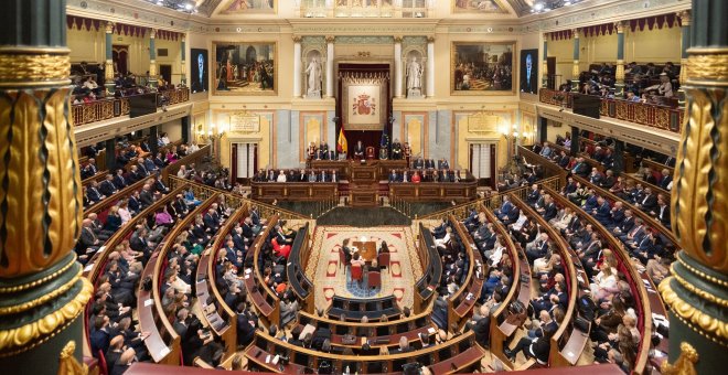 El horario y la conciliación, una batalla que el Congreso resolvió 11 años antes de la disputa entre Díaz y Ayuso