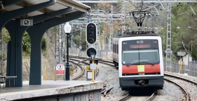 Les línies de Ferrocarrils recuperen el volum de passatgers prepandèmics i els aeroports catalans s'hi apropen