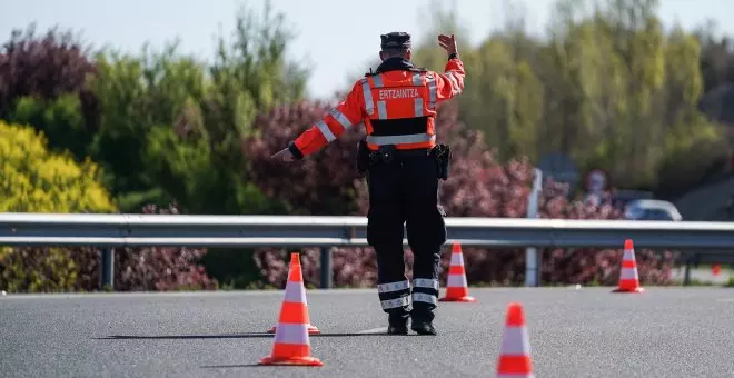 Condenan a un ertzaina por agredir sexualmente a una víctima de violencia machista en Gipuzkoa