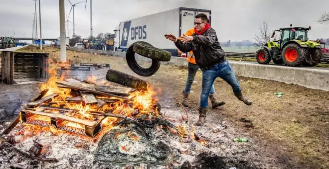 Agricultores de Bélgica, Grecia e Italia mantienen la fuerza de sus protestas