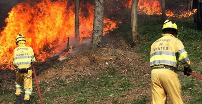 Cantabria tiene tres incendios forestales activos y uno controlado