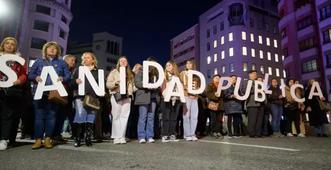 Una nueva manifestación exige recursos para la sanidad pública y rechaza la construcción del hospital de Quirón