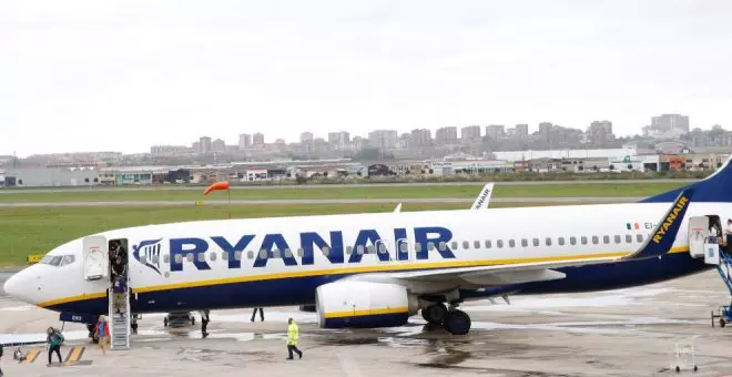 El fuerte viento en Santander obliga a desviar el vuelo de Marrakech