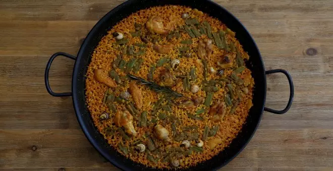 Los agricultores valencianos advierten de que el arroz para la paella podría desaparecer