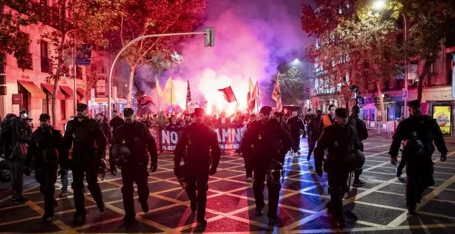 La Justicia autoriza que una manifestación de la Falange pase delante de la sede del PSOE en Ferraz