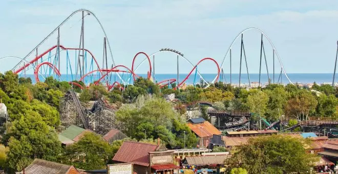 Catorce heridos, dos críticos, al caer un árbol por el viento en una atracción de PortAventura