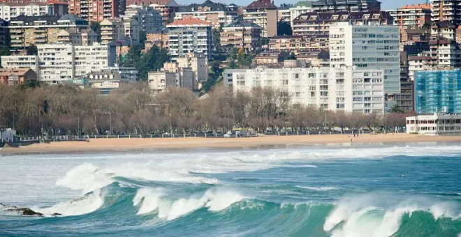 Santander activa el dispositivo ante la alerta por fuerte viento: parques y complejos deportivos cerrados