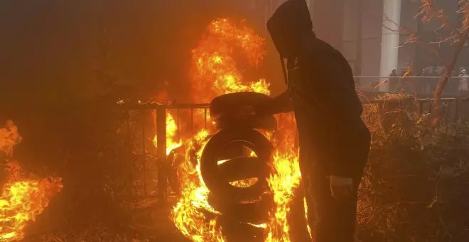 Centenares de tractores bloquean Bruselas en manifestación  frente a instituciones