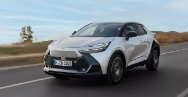 Toyota C-HR (2024): Precio, medidas, motor, interior y maletero