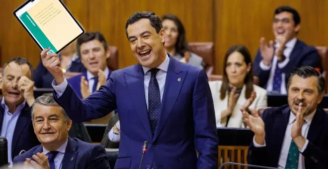 Moreno Bonilla mete la celebración de la Semana Santa en los colegios andaluces