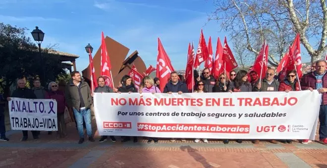 'No más muertes en el trabajo': rinden homenaje a las víctimas y recuerdan a la patronal su responsabilidad