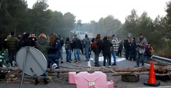 L'assassinat d'una cuinera a la presó de Mas d'Enric provoca protestes i el bloqueig de diversos centres penitenciaris