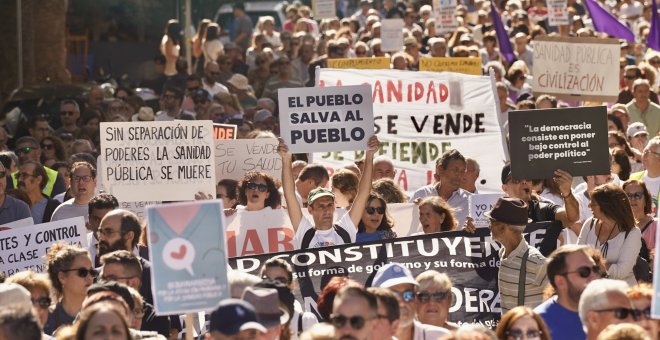 Los problemas de la sanidad aumentan en la Andalucía de Moreno Bonilla, según los sondeos de su Gobierno