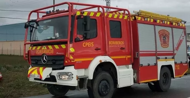 Un incendio quema por completo una nave dedicada a la deshidratación de alfalfa en Malpica de Tajo