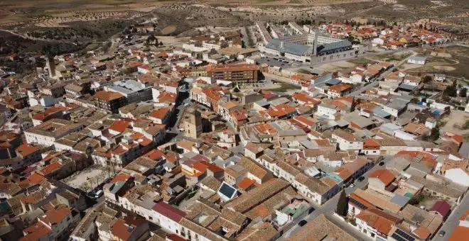 Cruce de amenazas por la factura del agua: un pueblo se enfrenta a restricciones de suministro si no paga 5 millones