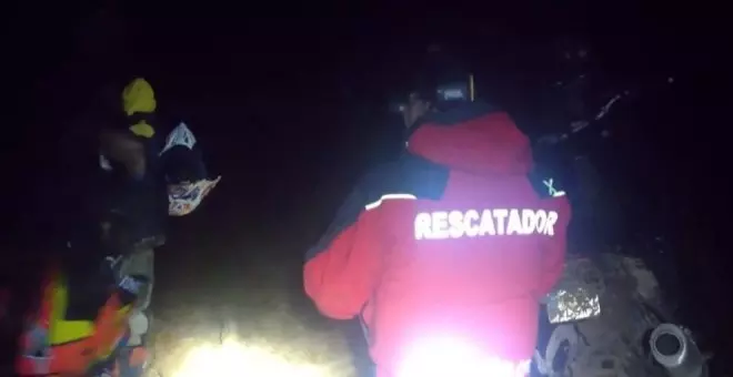 Atascados y desorientados dos motoristas en un monte de Piélagos