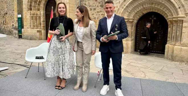 Alejandro Sanz recibe el Premio Beato de Liébana: "Llega uno aquí y encuentra un remanso de paz"