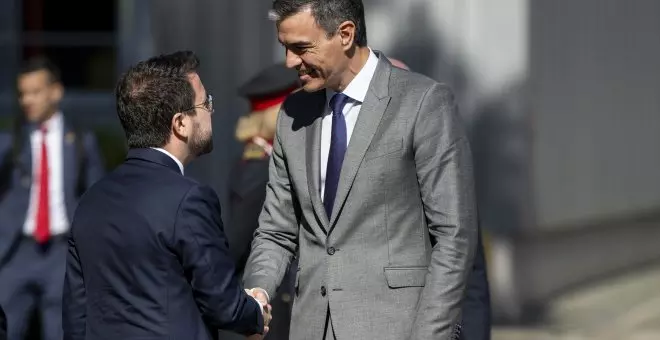 Elecciones catalanas, una pugna entre la emoción y la gestión: posibles efectos de los días de "reflexión" de Sánchez