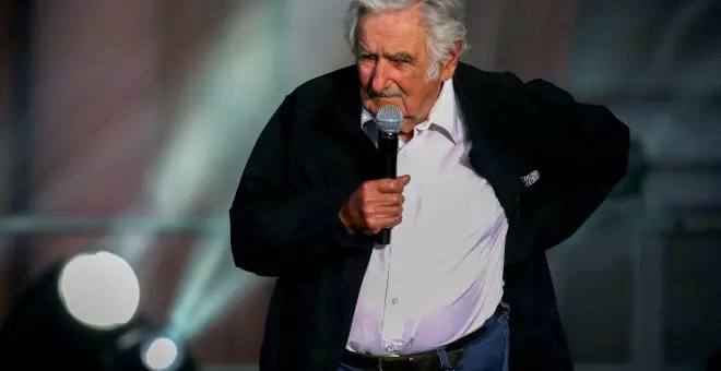 El expresidente uruguayo José Mujica tiene un tumor maligno y recibirá radioterapia