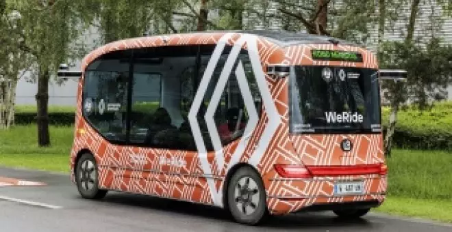 Un turismo autónomo de Renault aún es difícil, pero un 'Robobus' eléctrico basado en la Master está muy cerca