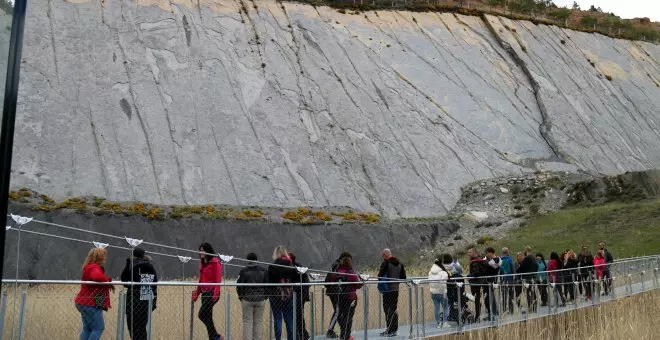 Les petjades de dinosaure de Fumanya es poden veure més a prop gràcies a una passarel·la