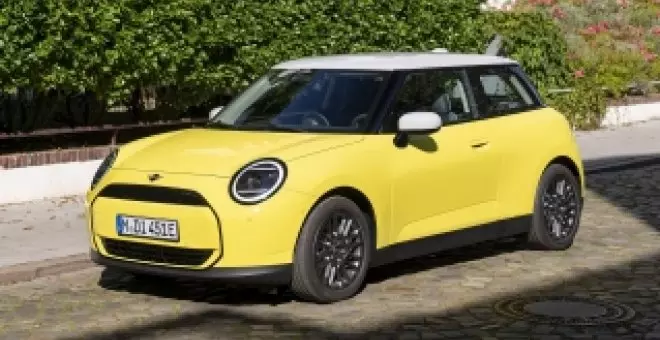 Si quieres un MINI Cooper eléctrico tendrás que hacer cola: cuelga el cartel de 'agotado' hasta otoño