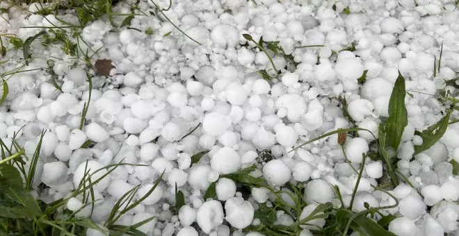 Una forta pedregada afecta diversos punts de la Garrotxa, el Pla de l'Estany i l'Empordà