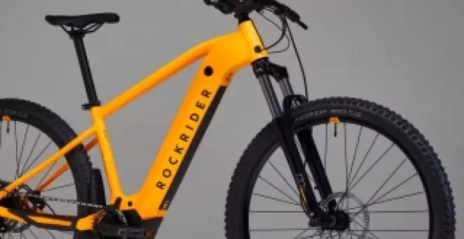 Esta bicicleta eléctrica de montaña de Decathlon tiene motor central de Yamaha y está más barata que nunca