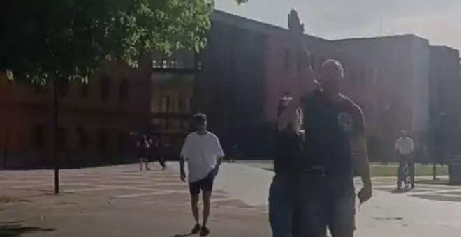 Vídeo: un ultra amenaza a los estudiantes acampados por Palestina en la Universidad de Oviedo