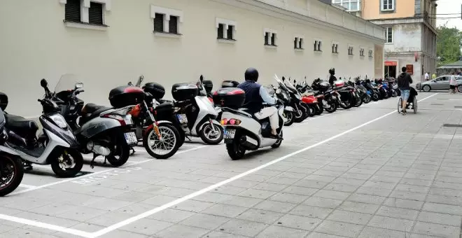 El PRC quiere favorecer el uso de motocicletas con un plan de aparcamiento y seguridad vial