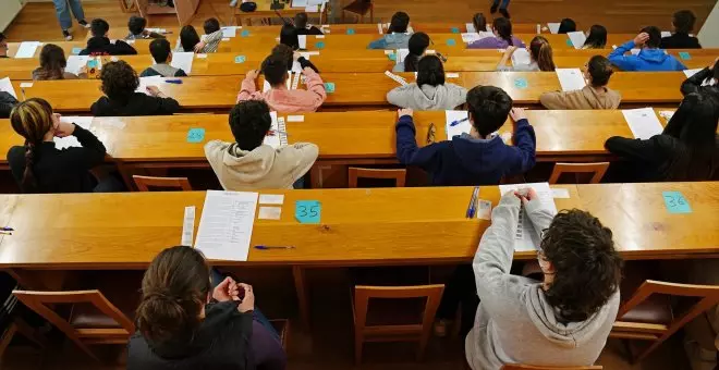 Miles de estudiantes se despedirán a partir de este lunes de la Ebau impulsada en pandemia